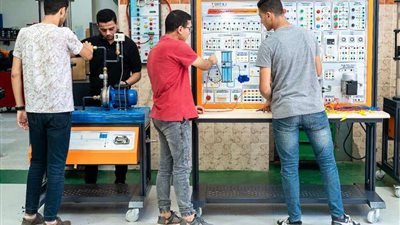 جامعة الدلتا التكنولوجية تنظم تدريبات عملية لطلابها لتأهيلهم لسوق العمل