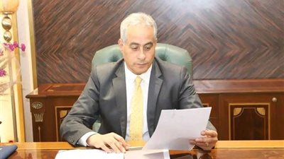 وزير القوى العاملة يعقد أول اجتماع بمقر الوزارة في العاصمة الإدارية