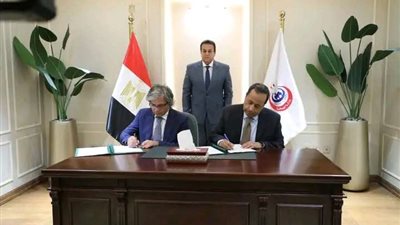 وزير الصحة يشهد توقيع بروتوكول تعاون بين مدينة الدواء المصرية وشركة بلو سان الإيطالية