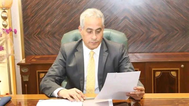 وزير القوي العاملة