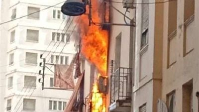 هرب من الحريق.. إصابة طفل قفز من الدور الخامس بعقار بالإسكندرية