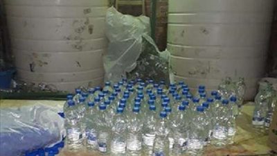 حبس صاحب مصنع لإنتاج الخل من مواد مجهولة المصدر في السلام