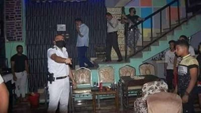 بالصور.. ضبط كافيه مخالف لقرارات الحظر في سوهاج