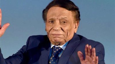 محاولة اغتيال عادل إمام بليبيا.. تفاصيل