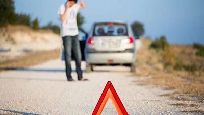 للتغلب على الأعطال.. 7 أشياء يجب توافرها في سيارتك