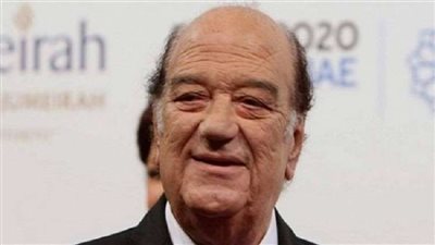 ننشر الصور الأولى من جنازة الفنان حسن حسني 