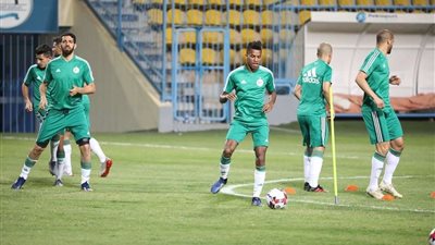 نجم الجزائر يصدم الزمالك ويتمسك بالأهلي