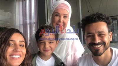 خدوا بالكم من نفسكم..دينا الشربيني تكشف الحالة الصحية للفنانة رجاء الجداوي.. والأخيرة توجه رسالة هامة للمصريين