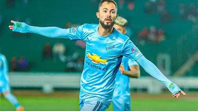 جماهير نادي بوليفار تودع لاعبها برونو سافيو المنتقل للأهلي