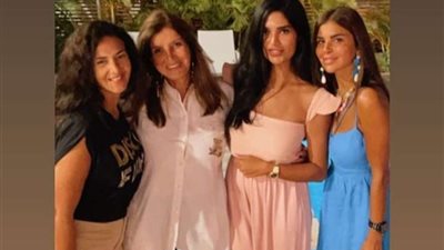 بصورة جديدة على انستجرام .. دنيا سمير غانم تدعم ميرفت أمين: 