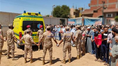 كفر قورص بالمنوفية يُشيع جثمان شهيد سيناء