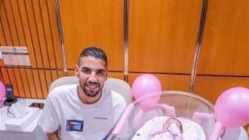 ابنة مؤمن زكريا