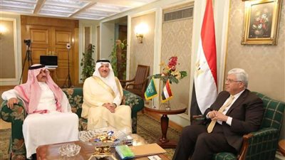 وزير التعليم العالي يستقبل السفير السعودي بالقاهرة