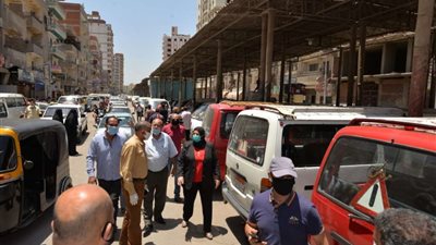 التزام المواطنين بالدقهلية بارتداء الكمامات