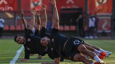 إستعداداً للموسم الجديد..لاعبين الأهلي يخضعون لفحوصات طبية