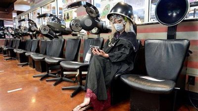 صالونات تجميل وصالات رياضية تُخلي مسؤوليتها عن إصابة زبائنها بـ كورونا في أمريكا