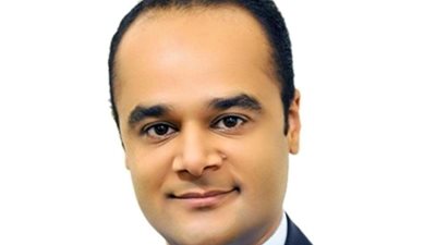 مجلس الوزراء يكشف حقيقة موعد عودة حركة الطيران