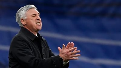 بأيدي أنشيلوتي.. برشلونة يرسم خطة خطف نجم ريال مدريد