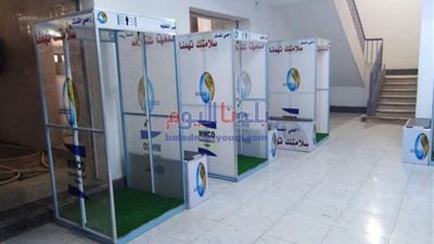الفريق الهندسي بمياه المنيا يصنع 20 كبينة تعقيم لمواجهة فيروس كورونا