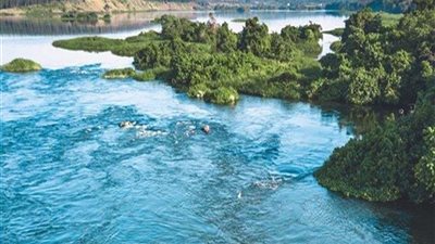 بعد ارتفاع منسوب المياه.. القرويون يستغيثون من فيضانات بحيرة فيكتوريا