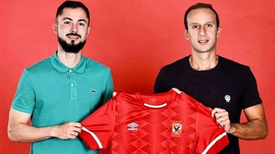 لدينا ساحر جديد.. صفحة الأهلي تتغزل في برونو سافيو