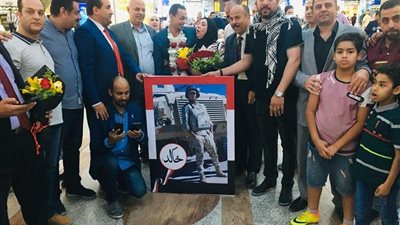 بالفيديو.. الشيخ فهد الصباح يرد اعتبار الجالية المصرية ويهاجم عدد من الكويتيين