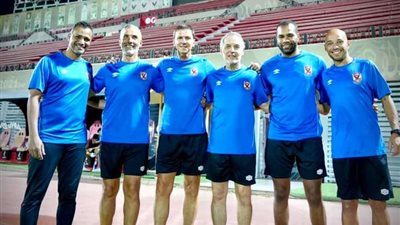 على رأسهم كهربا.. تعرف على قائمة الأهلي الإفريقية