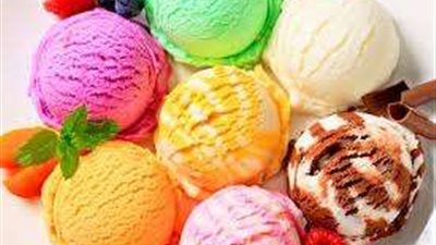 طريقة عمل الآيس كريم بمكونات بسيطة في البيت