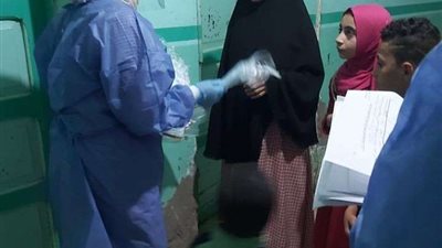 محافظ الجيزة: توزيع 1093 حقيبة أدوية ومستلزمات على الحالات البسيطة والمخالطين بكورونا