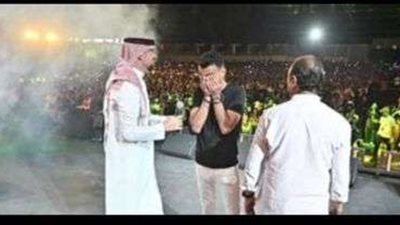 لماذا بكى هيثم شاكر في حفل جدة.. اعرف السبب