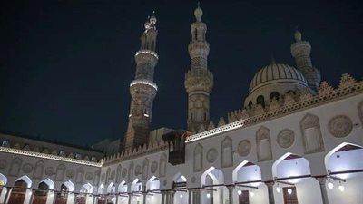 الأزهر يعلن تفاصيل جديدة بشأن إقامة صلاة الجمعة غدًا