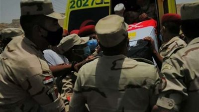 بالصور.. الآلاف يشيعون شهيد الواجب بقرية أولاد الشيخ في سوهاج