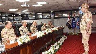 القائد العام للقوات المسلحة يعمل على تطوير المستشفى العسكري العام للعائلات