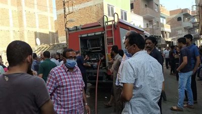 السيطرة على حريق إثر انفجار أسطوانة بوتاجاز بقرية الصباح بقليوب