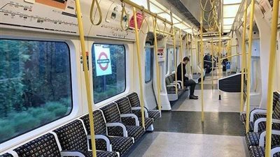 بريطانيا تفرض تغطية الوجه في وسائل النقل العام من منتصف الشهر الجاري