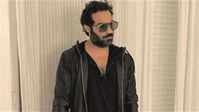 أحمد فهمي يهنئ عمرو يوسف على نجاح