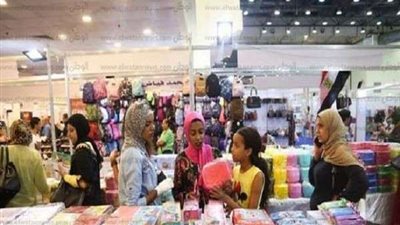 بتخفيضات تصل 25%.. افتتاح معرض أهلا مدارس بمركز حوش عيسى في البحيرة