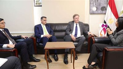 مايا مرسي تستقبل عضو البرلمان الأوروبي عن مجموعة حزب الشعب الأوروبي