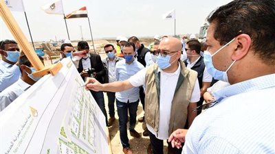 الجزار: جارٍ تنفيذ 15 برجًا سكنيًا بالإسكندرية وأعمال المرافق بالمرحلة الأولى بمساحة 120 فدانًا