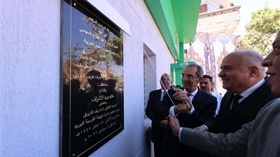 وزير الاتصالات: الانتهاء من تطوير 164 مكتب بريد من إجمالي 188 مكتب بمحافظة قنا