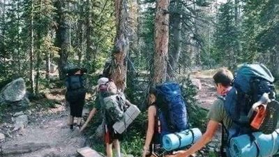 رئيس قناة السويس: السيسي كلف بإنشاء شبكة وطنية لتوزيع الوقود الأخضر.. تفاصيل