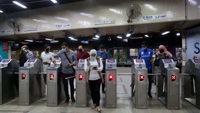هيئة المترو تشدد على ضرورة ارتداء الكمامات.. وتؤكد: توجد نقاط إسعاف بكل رصيف