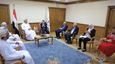 رئيس التنظيم والإدارة يستقبل وزير العمل العماني للاطلاع على التجربة المصرية في تنفيذ مسابقات التوظف الحكومي