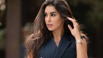 حقيقة خطوبة ياسمين صبري بشبكة بربع مليون.. من خارج الوسط