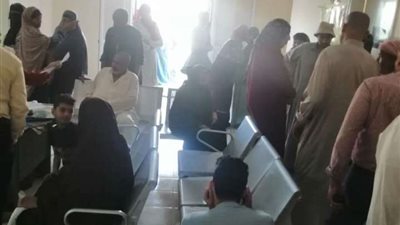 فحص 1091 مواطنًا فى قافلة طبية بـ«عزبة نيل» بأبو بدوي ببيلا