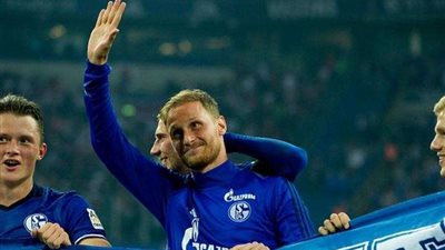 لوكوموتيف موسكو يفسخ عقد الألماني هوفيديس