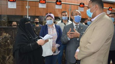 محافظ الدقهلية يطلق شارة بدء التشغيل التجريبي للمركز التكنولوجي