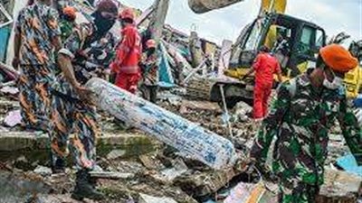 الأستعانة بالصراصير للبحث عن ناجين خلال الكوارث في اليابان