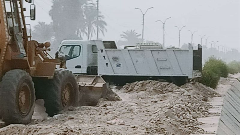 إزالة مخلفات الشوارع