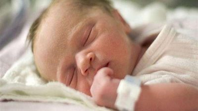 هل نقص الأكسجين في الطفل المبتسر يعرضه للوفاة؟